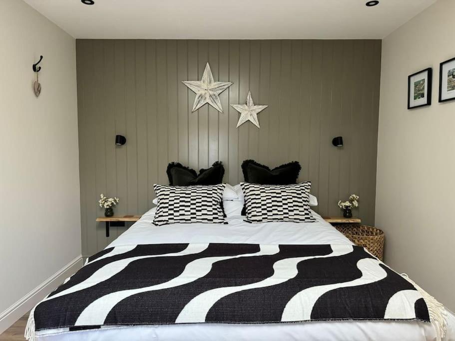 Nᴼ 21 Beautiful Cosy Modern Traditional Cottage Lionel エクステリア 写真